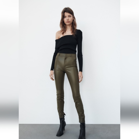 Zara Pants - Zara faux leather khaki leggings